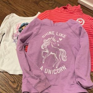 1 long sleeve 2 sweatshirts